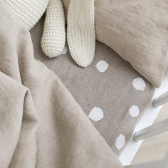 Buttons Linen Baby Fitted Sheet 2