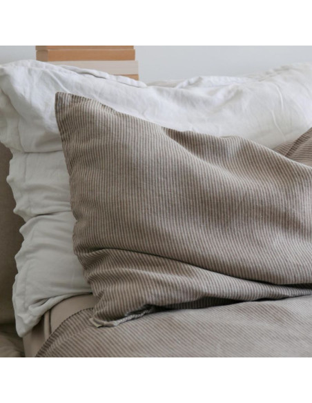Earthline Linen Pillowcase